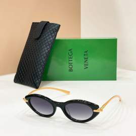 Picture of Bottega Veneta Sunglasses _SKUfw80050233fw